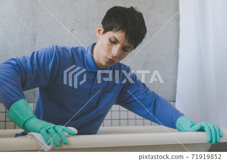 浴室清潔 71919852