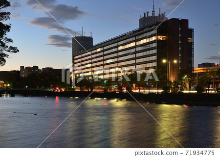 秋天在故宮周圍:從清水護城河到B場前護城河的秋葉夜景 秋天在故宮周圍:從清水護城河到B場前護城河的秋葉夜景 71934775
