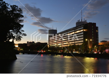 秋天在故宮周圍:從清水護城河到B場前護城河的秋葉夜景 秋天在故宮周圍:從清水護城河到B場前護城河的秋葉夜景 71934776