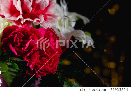 Flower Arrangement_Christmas Color-73 71935224