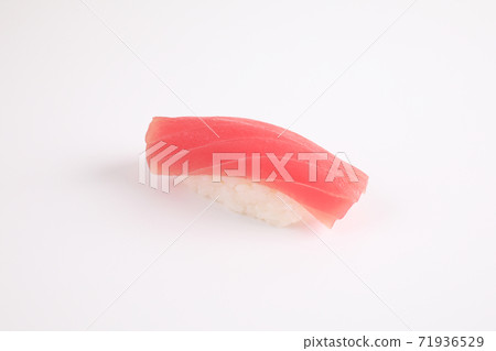 Tuna sushi , Japanese food isolated in white background Tuna sushi , Japanese food isolated in white background 71936529