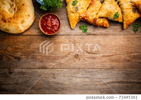 Samsa or samosas with meat Samsa or samosas with meat 71945301