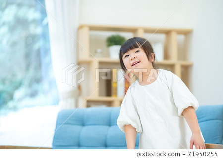 站起來的女孩 71950255