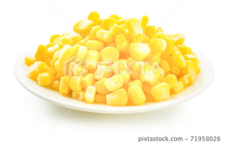 Ripe corn isolated on white background 71958026