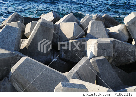 消波砌塊防波堤 消波砌塊防波堤 71962112