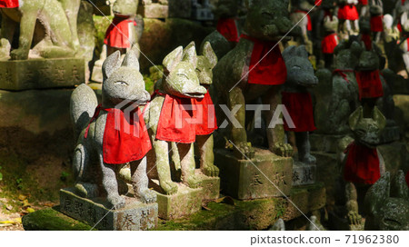 Toyokawa Inari, one of Japan's three major Inari <Toyokawa City, Aichi Prefecture> Toyokawa Inari, one of Japan's three major Inari <Toyokawa City, Aichi Prefecture> 71962380