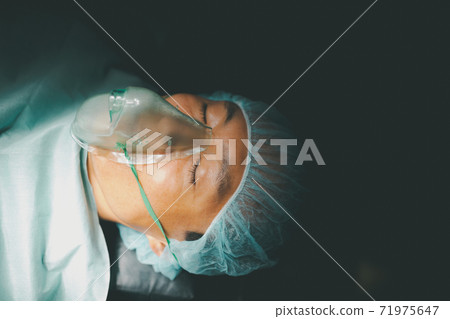 男人 男 男性 71975647