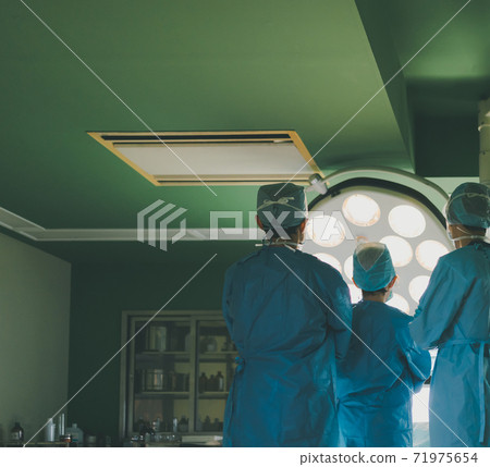 surgery, surgical, Operating Gown 71975654