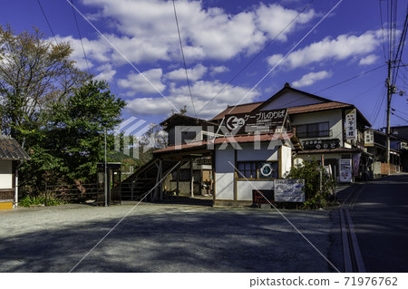 Yoshino Yoshino Ropeway Yoshinoyama Station Yoshino Town, Yoshino District, Nara Prefecture 71976762