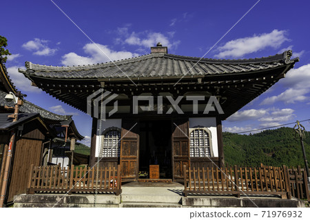 奈良縣吉野郡吉野町吉野金峰山寺愛善堂 71976932