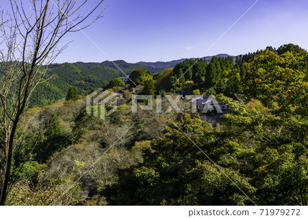 Mountain range of Yoshino, Yoshino Town, Yoshino District, Nara Prefecture Mountain range of Yoshino, Yoshino Town, Yoshino District, Nara Prefecture 71979272