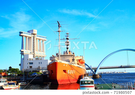 南極考察船富士的風景和名古屋的名古屋港大樓 71980507