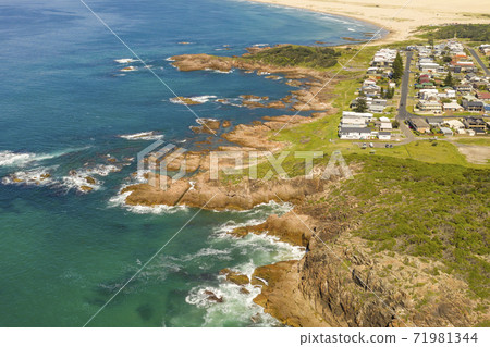 The Stockton Sand Dunes and Tasman Sea at Birubi Point in regional Australia The Stockton Sand Dunes and Tasman Sea at Birubi Point in regional Australia 71981344