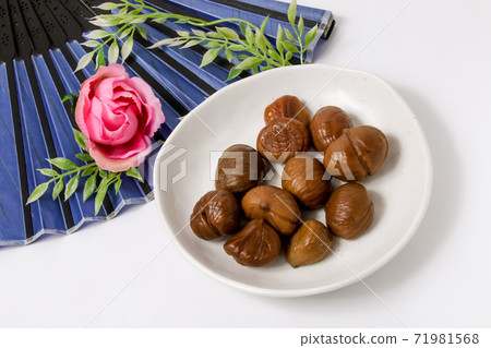 栗子,食品,甜栗子,水果,秋季,成分,栗子,秋天的味道,瓜,板栗,棕色,樹皮栗子 栗子,食品,甜栗子,水果,秋季,成分,栗子,秋天的味道,瓜,板栗,棕色,樹皮栗子 71981568