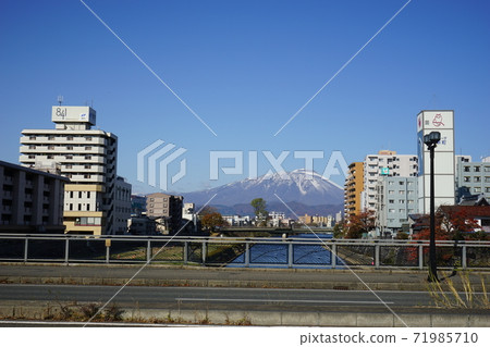 Kitakami River Asahi Bridge flowing through Morioka City Kitakami River Asahi Bridge flowing through Morioka City 71985710