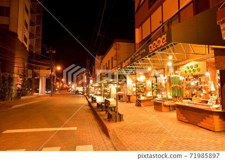 北海道Ku路市阿寒町阿寒湖溫泉之夜 北海道Ku路市阿寒町阿寒湖溫泉之夜 71985897