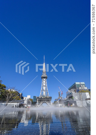 Nagoya TV Tower looking at the water mirror 71986367