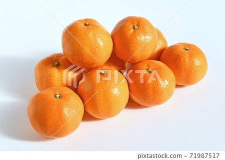Mandarin orange (Tangerine mandarin orange) Mandarin orange (Tangerine mandarin orange) 71987517