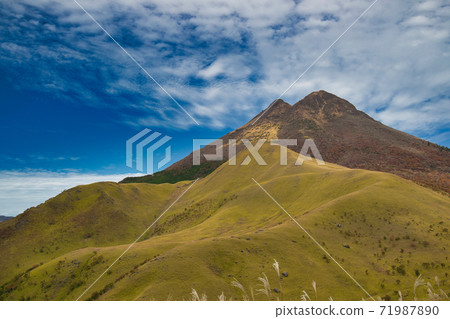 秋天的葉子Yufudake 71987890