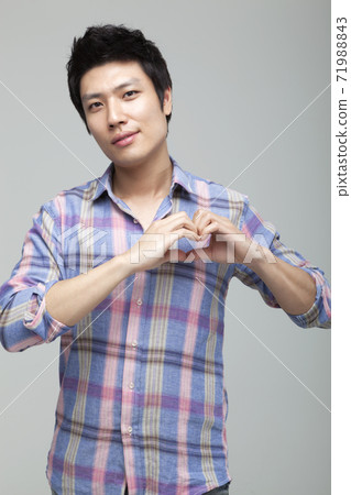 年輕人 年輕人 71988843