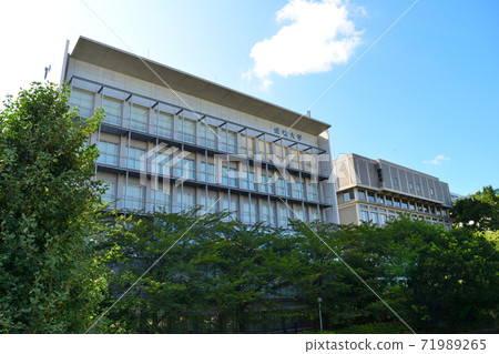 Seijo University school building 71989265