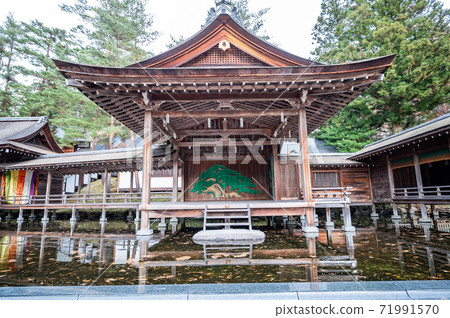 AU Santaro CM身體索奇神社能劇場 AU Santaro CM身體索奇神社能劇場 71991570