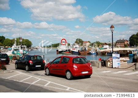 法國翁弗勒爾 71994613