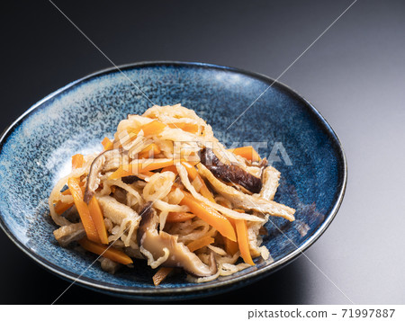 燉蘿蔔幹 71997887