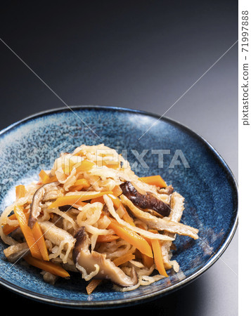 燉蘿蔔幹 71997888