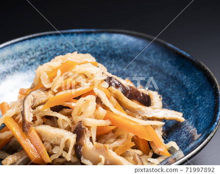 Stewed dried radish Stewed dried radish 71997892