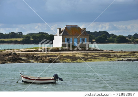 Fisherman house Fisherman house 71998097