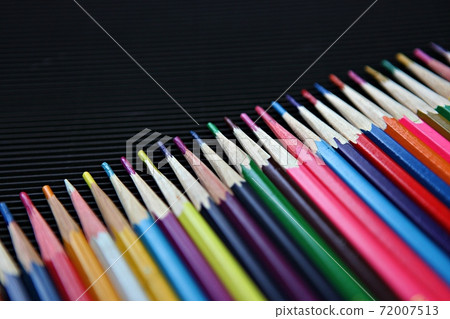 color pencil 72007513