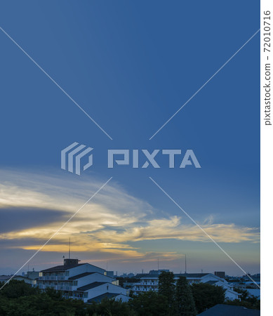 落日的天空，日落，暮色，西陽 72010716