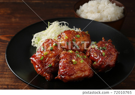 Fried chicken Fried chicken 72010765