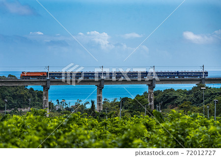 train 72012727