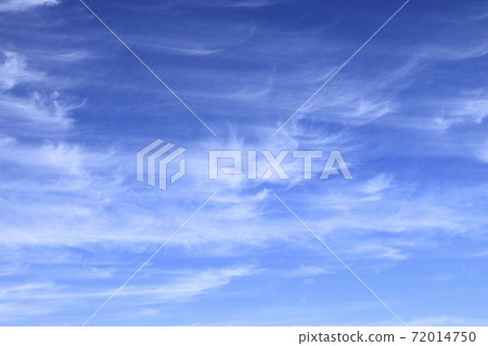 Cirrus cloud 72014750