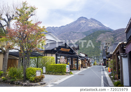 Yufuin Yu沒有Tsubota高速公路 72015979