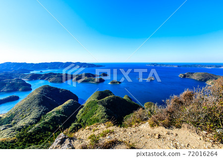 Kaneda Castle Ruins, Summit of Shiroyama [Tsushima City, Nagasaki Prefecture] 72016264