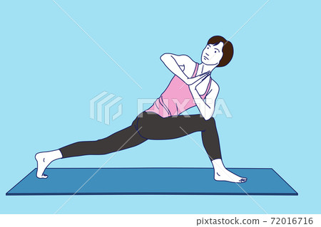 女人做瑜伽伸展扭曲的身體一側的姿勢 女人做瑜伽伸展扭曲的身體一側的姿勢 72016716