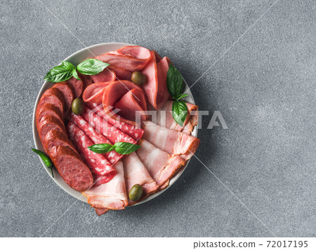 Cold smoked meat plate assorted snacks set 72017195