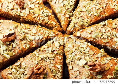 Traditional British buns Traditional British buns 72017899