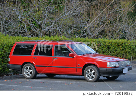 ≪Red Volvo 940 Wagon≫室外圖像 ≪Red Volvo 940 Wagon≫室外圖像 72019882