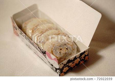 禦寒經典紀念品Umegaeda Mochi 72022039