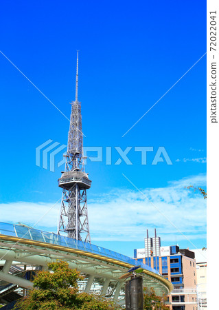 名古屋市,電視塔和水飛船的景觀 名古屋市,電視塔和水飛船的景觀 72022041