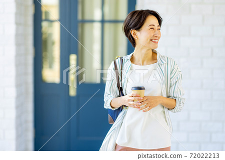 Career woman attending work Career woman attending work 72022213