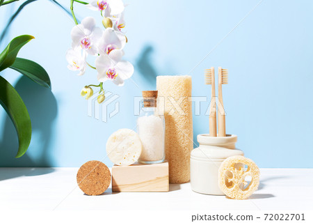 Set of personal care products, concept of zero waste lifestyle 72022701
