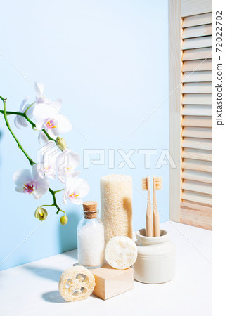 Set of personal care products, concept of zero waste lifestyle 72022702