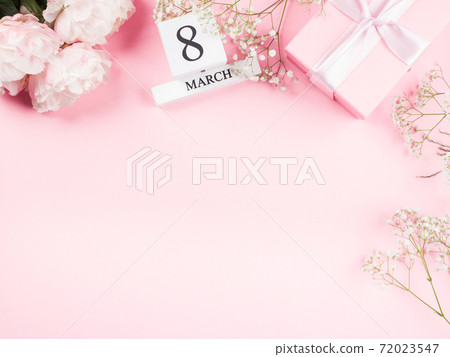 Beautiful pink floral background with peonies Beautiful pink floral background with peonies 72023547