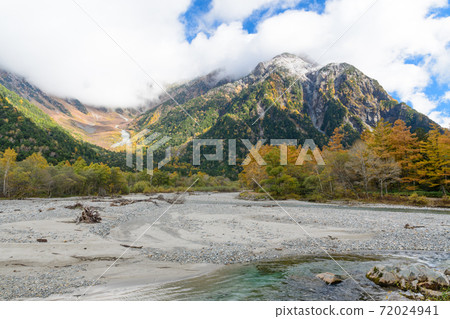 Azusa River and Kamikochi 72024941