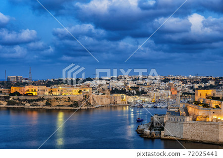 Towns of Kalkara and Birgu in Malta 72025441